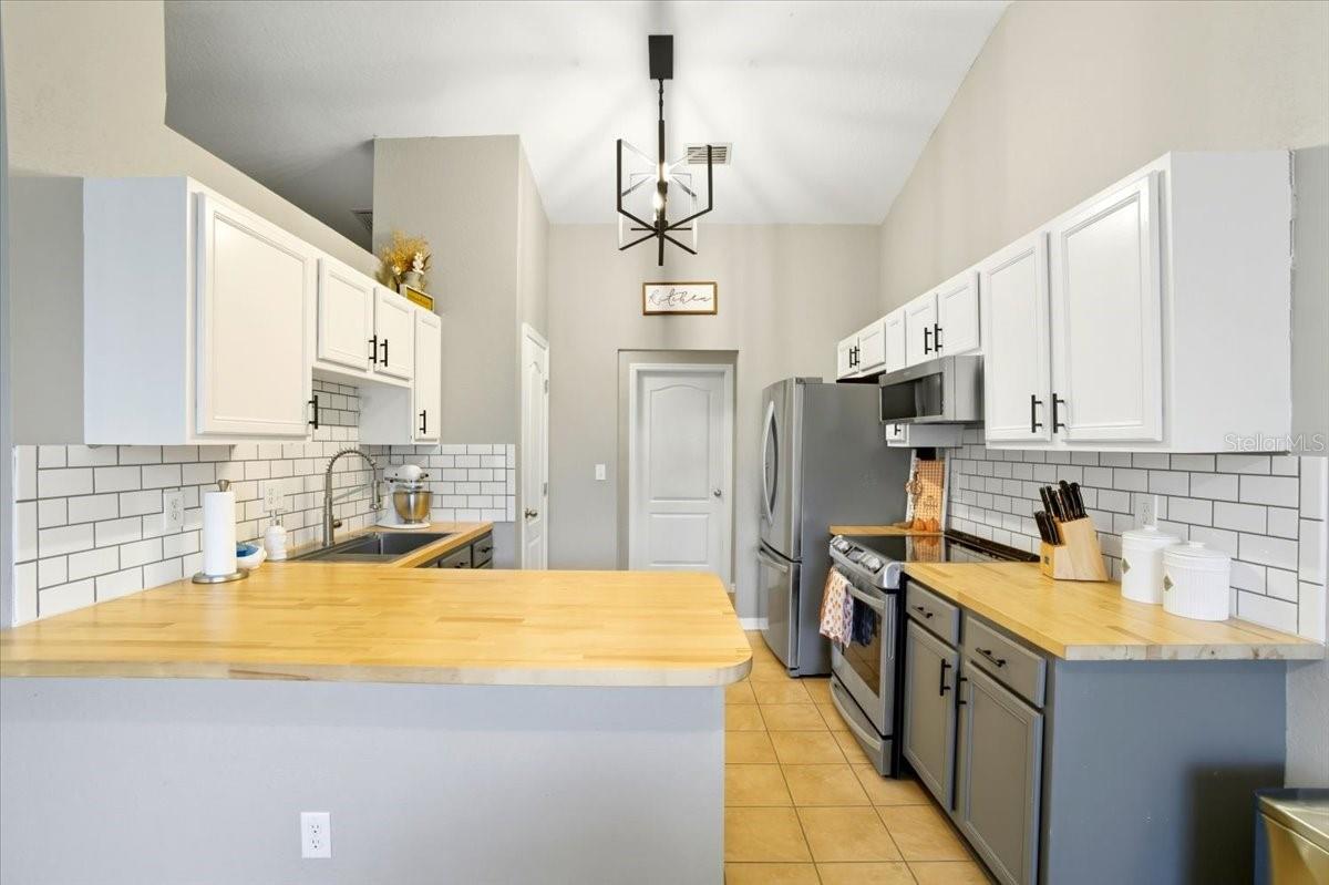 3035 FORT SOCRUM VILLAGE BLVD, LAKELAND, FL, 33810