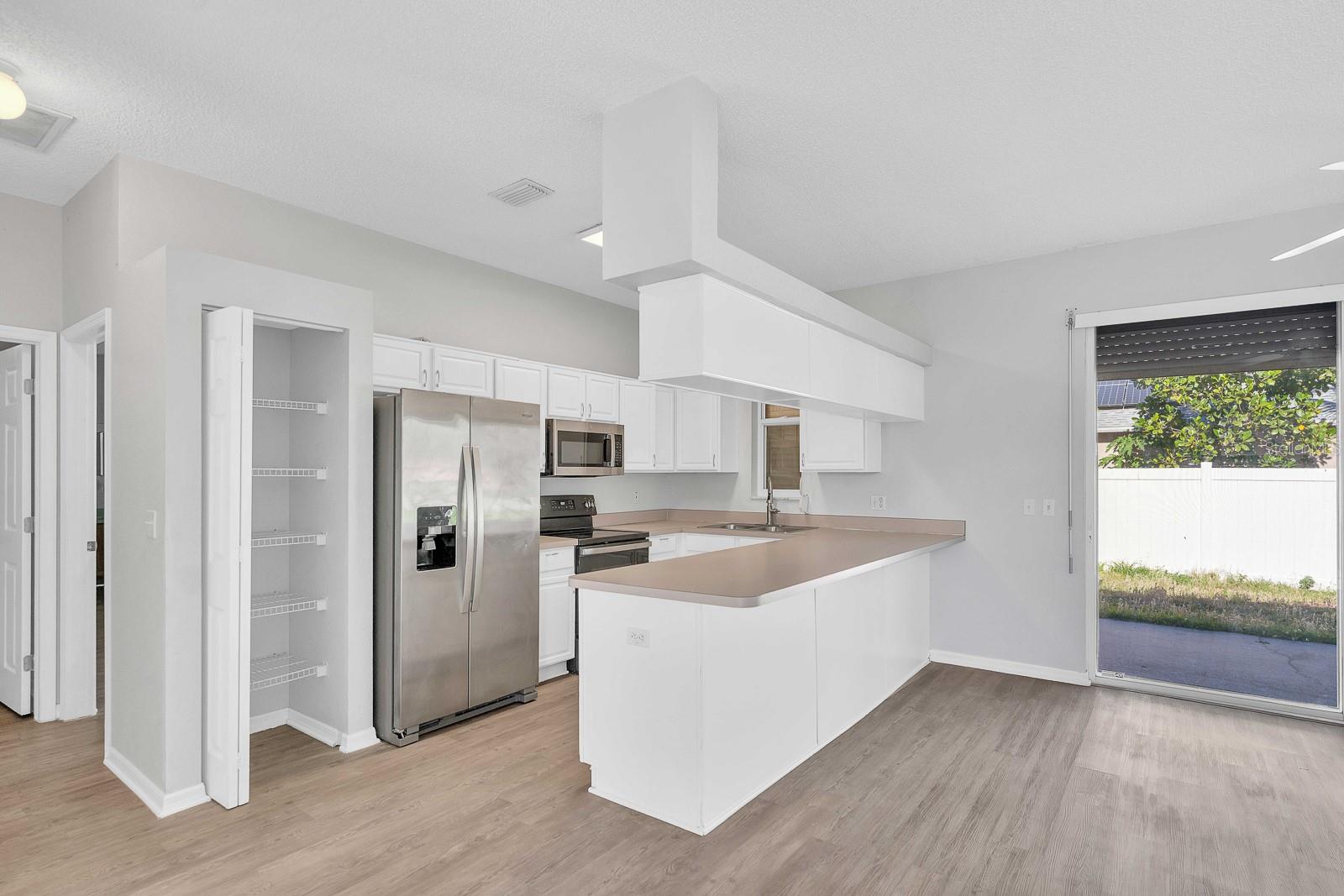 11641 59TH ST N, PINELLAS PARK, FL, 33782