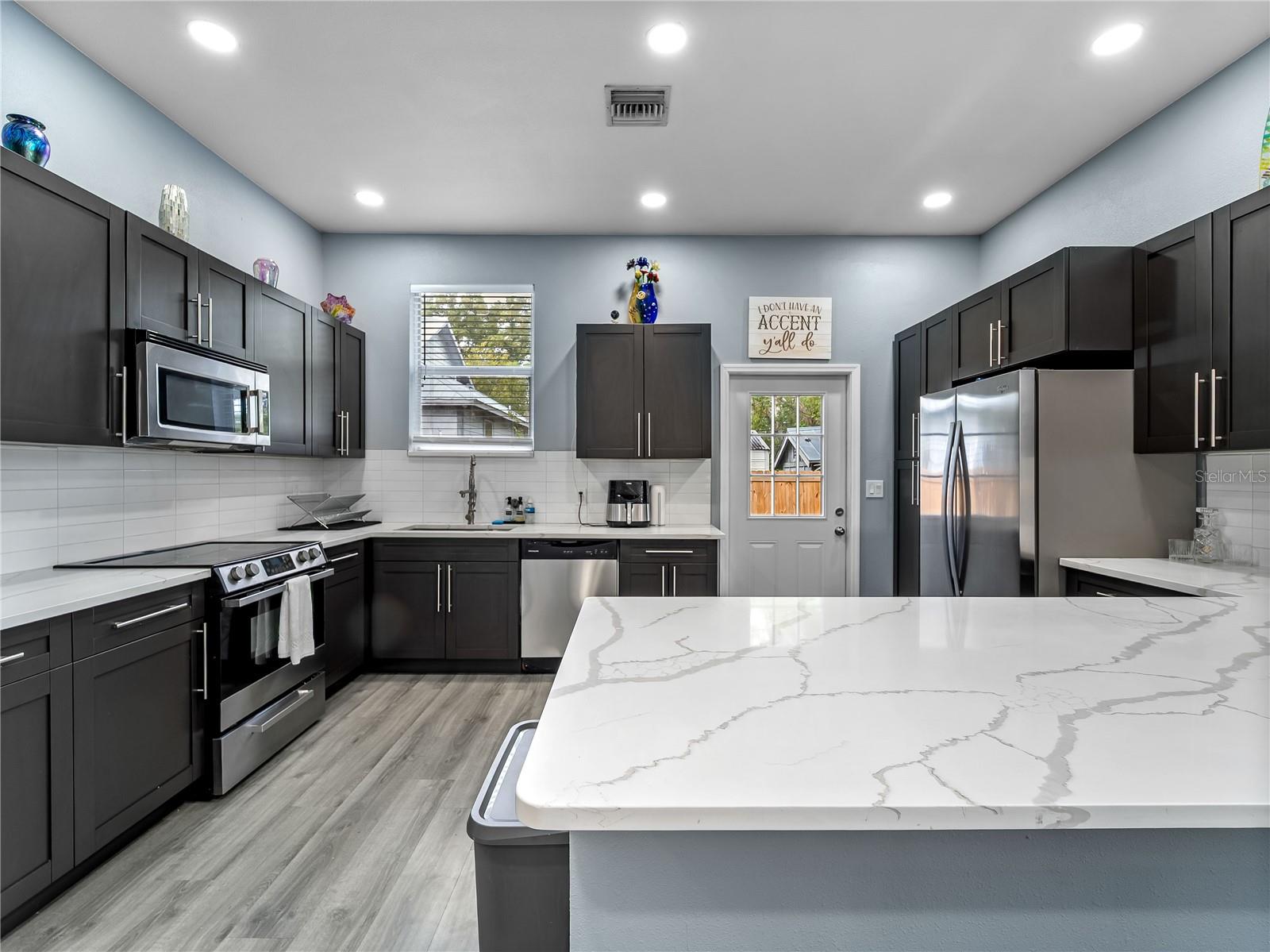 3014 N TAMPA ST, TAMPA, FL, 33603