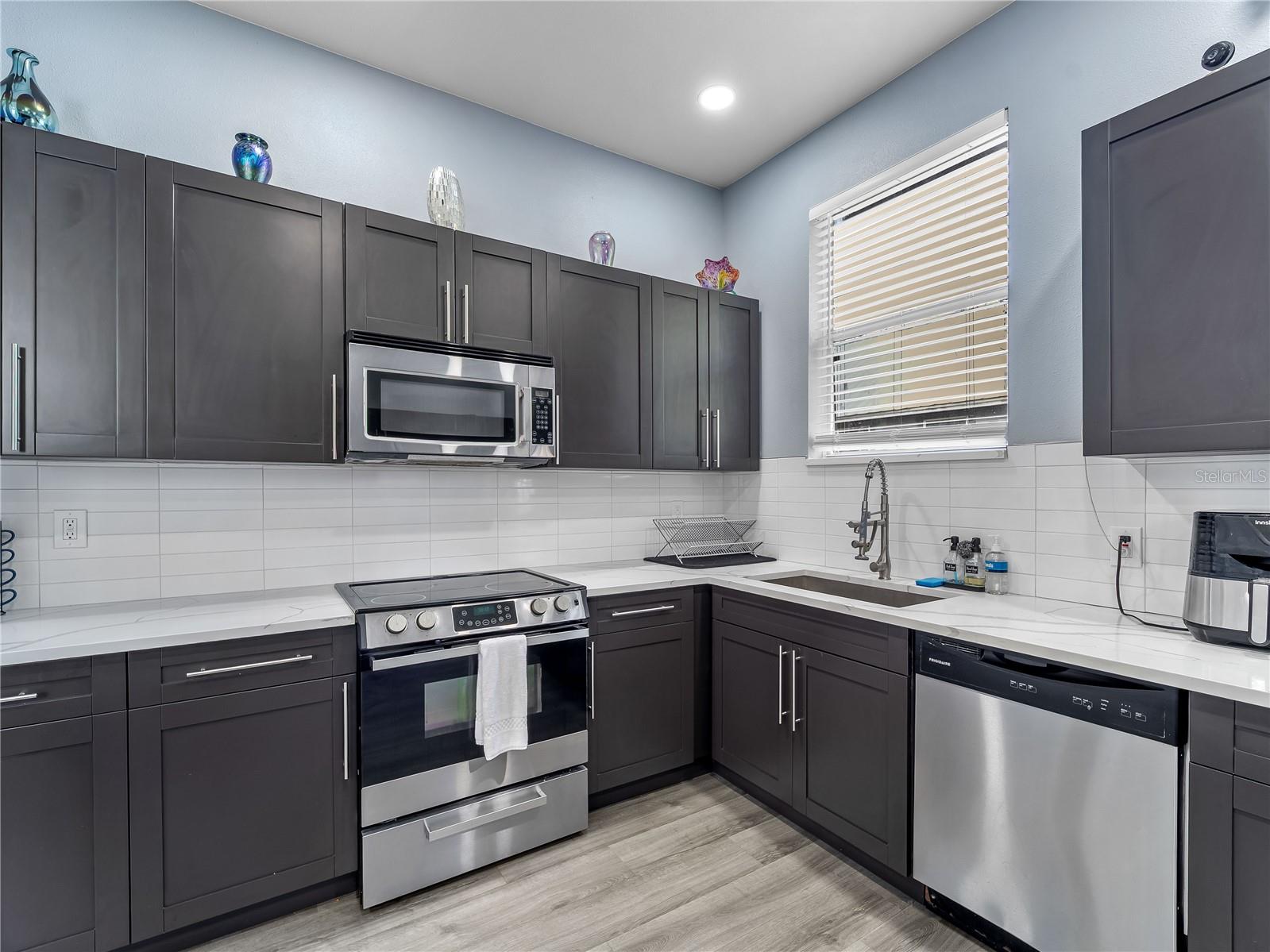 3014 N TAMPA ST, TAMPA, FL, 33603