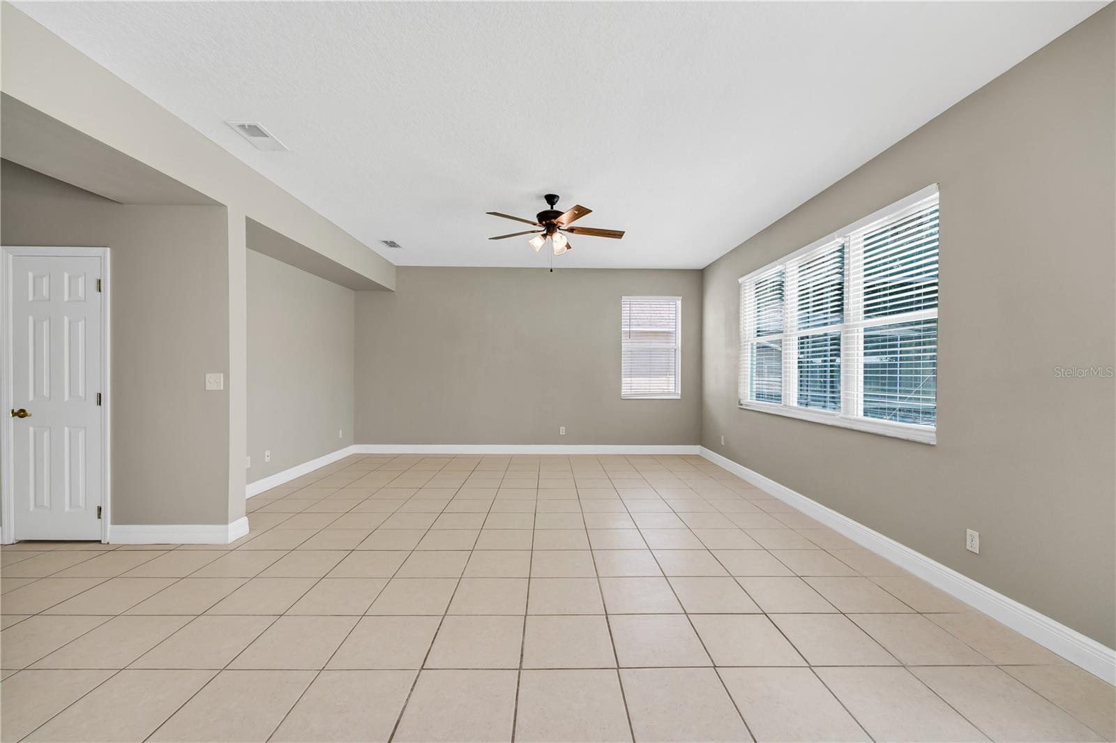 200 ANDOVER DR, DAVENPORT, FL, 33897