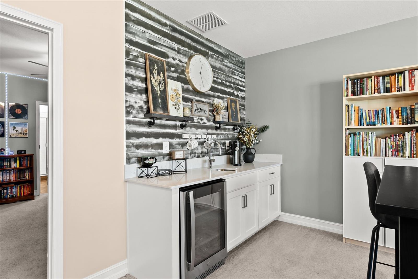 22294 STORYBOOK CABIN WAY, LAND O LAKES, FL, 34637
