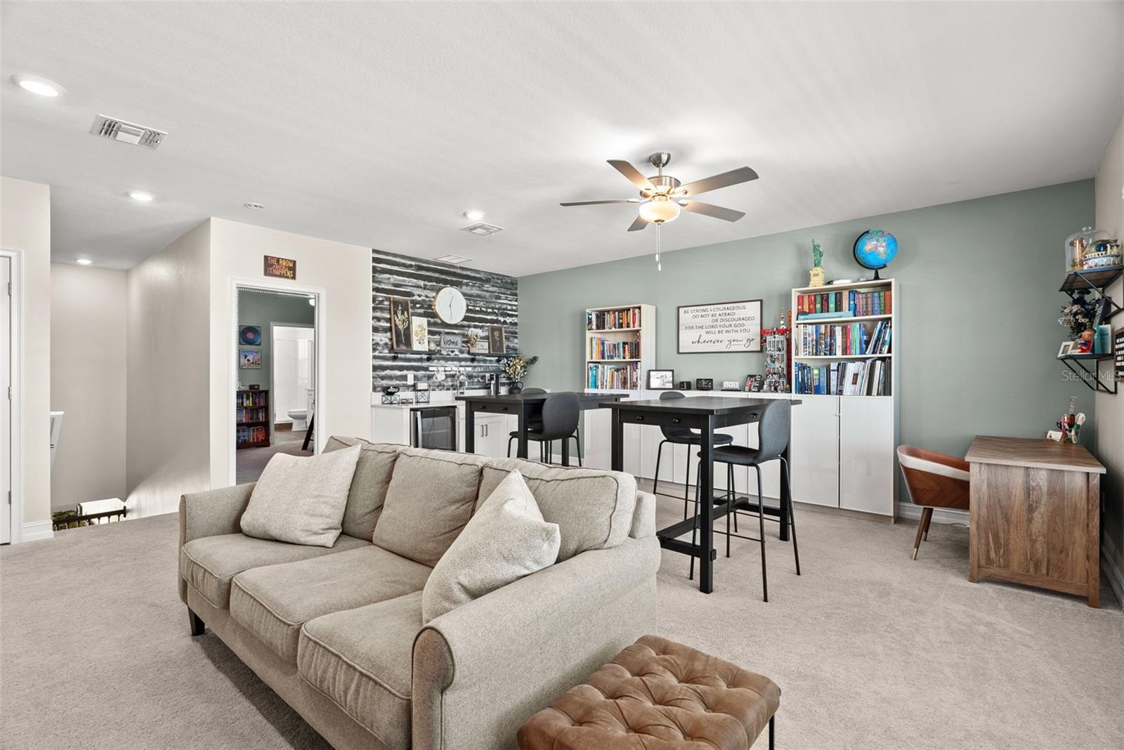 22294 STORYBOOK CABIN WAY, LAND O LAKES, FL, 34637