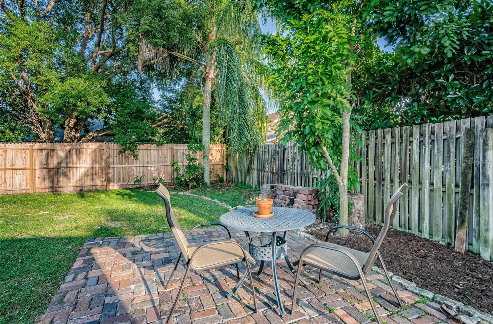 1806 RIVER CROSSING DR, VALRICO, FL, 33596