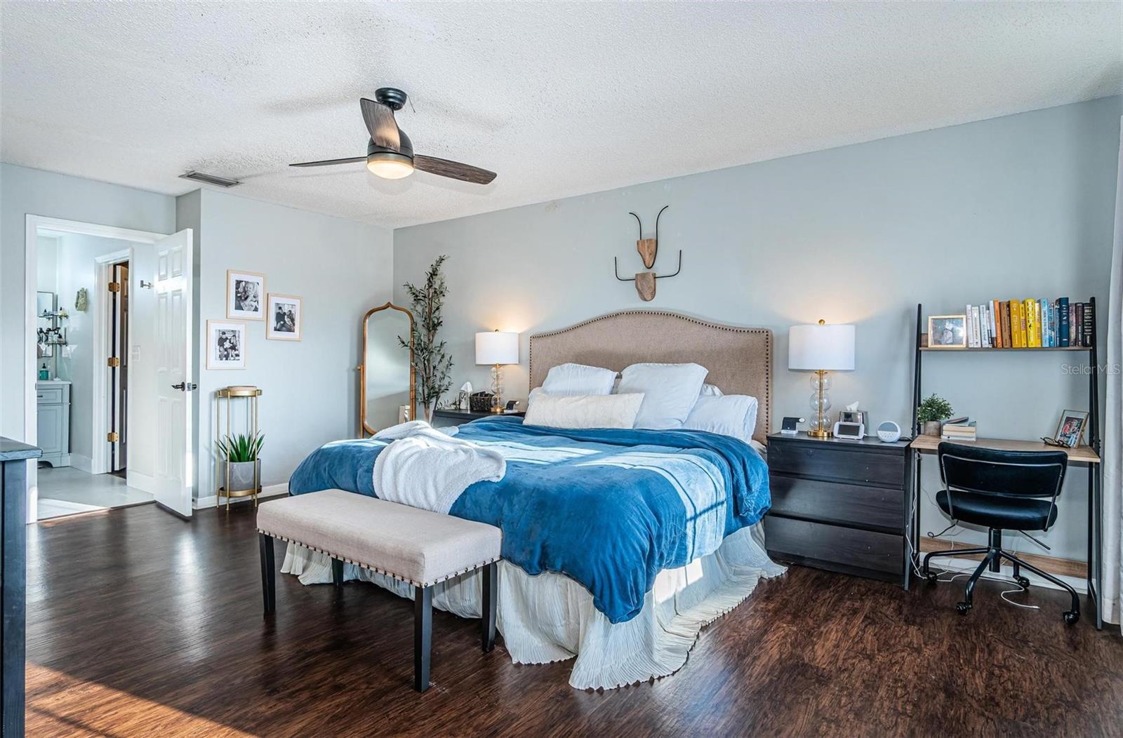 1806 RIVER CROSSING DR, VALRICO, FL, 33596