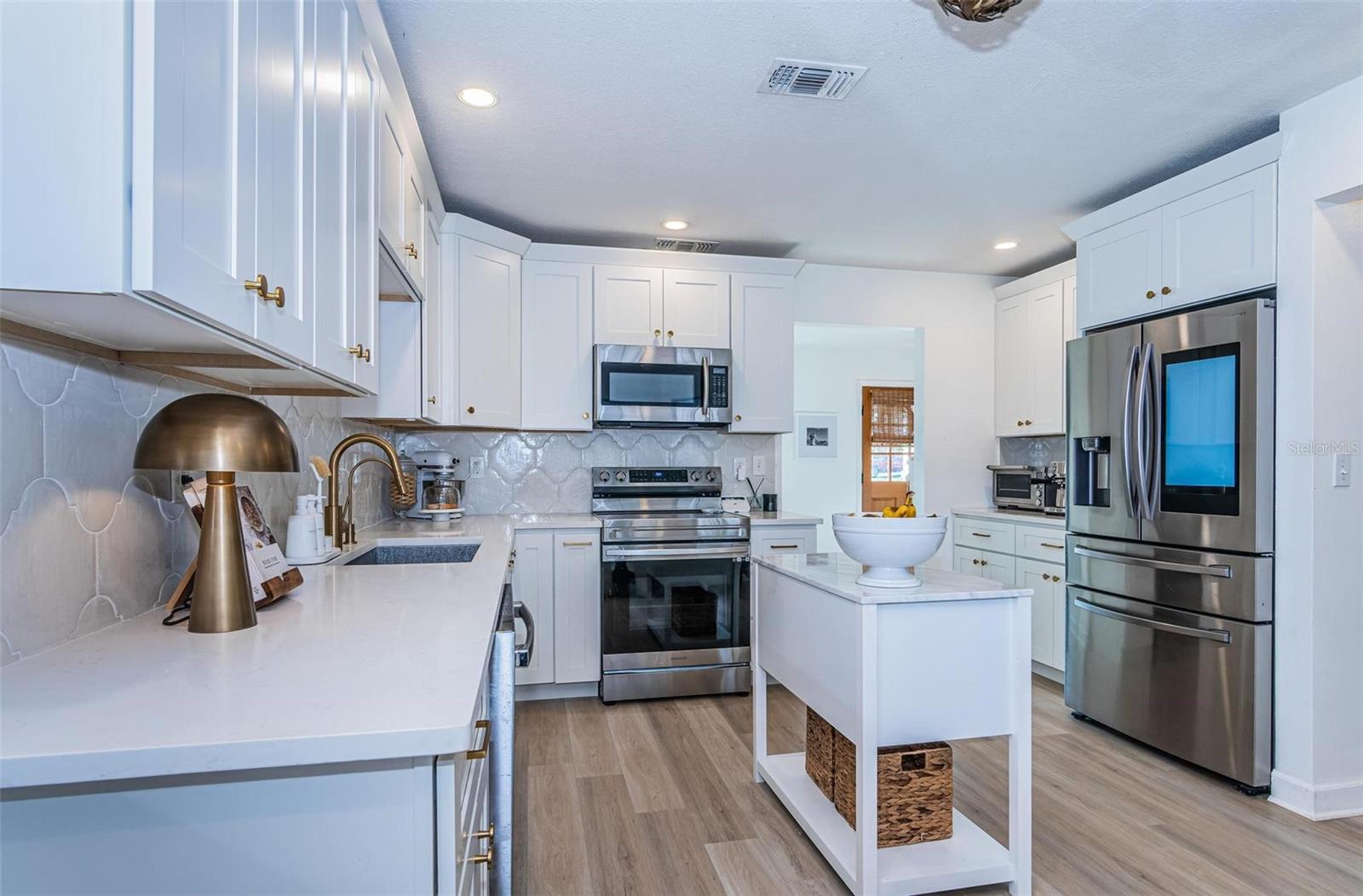 1806 RIVER CROSSING DR, VALRICO, FL, 33596