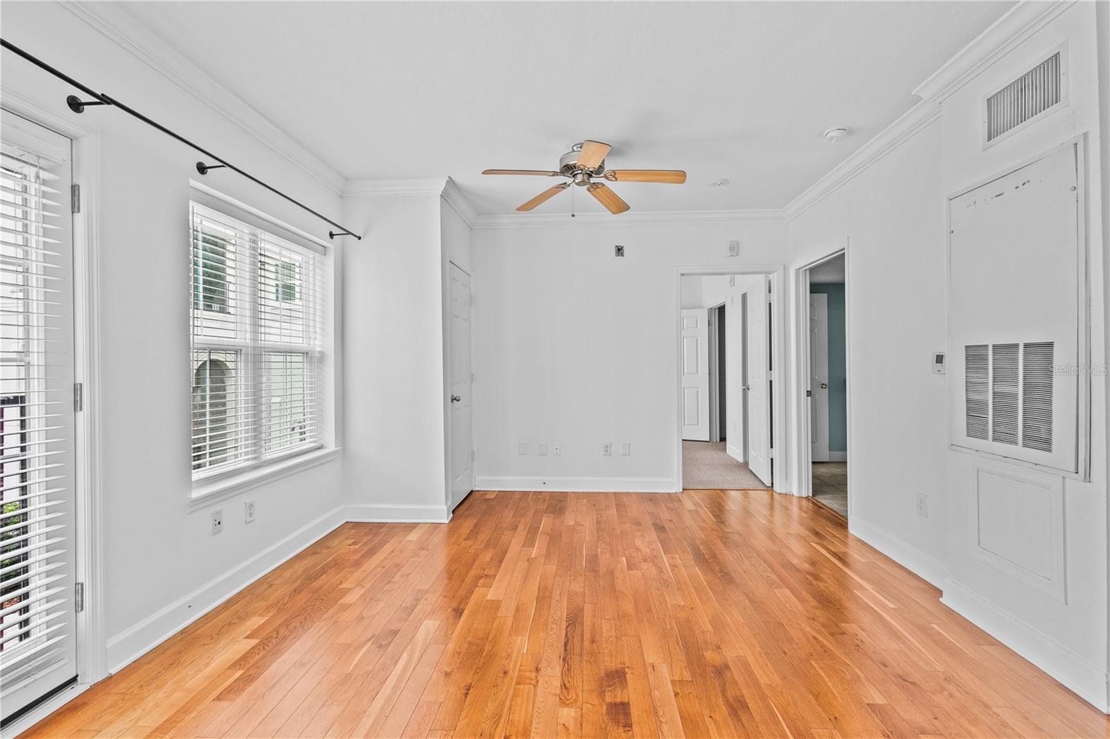 300 E SOUTH ST #2015, ORLANDO, FL, 32801
