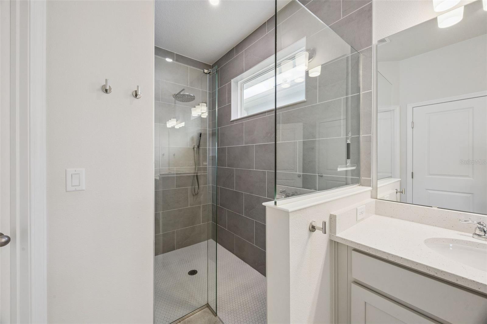2101 AXEL ST, MINNEOLA, FL, 34715