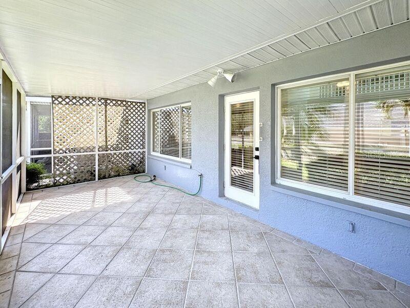 13634 LAKE POINT DR S, CLEARWATER, FL, 33762