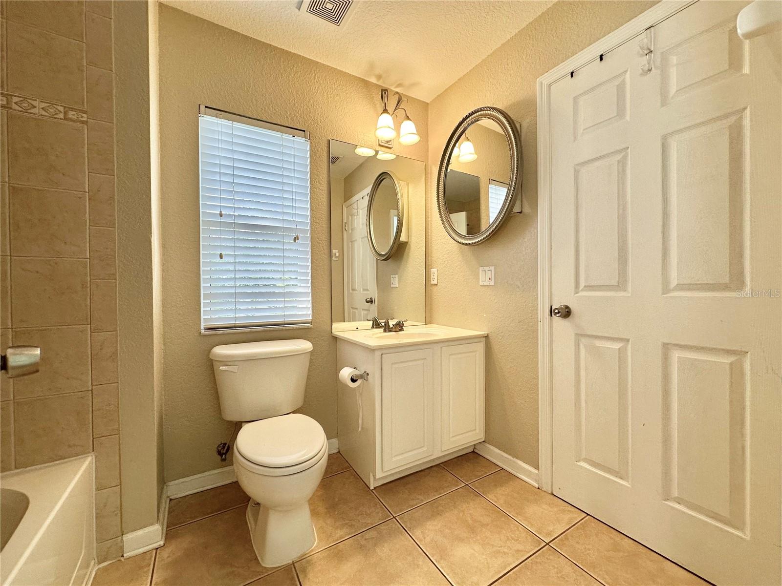 6396 DAYSBROOK DR #101, ORLANDO, FL, 32835