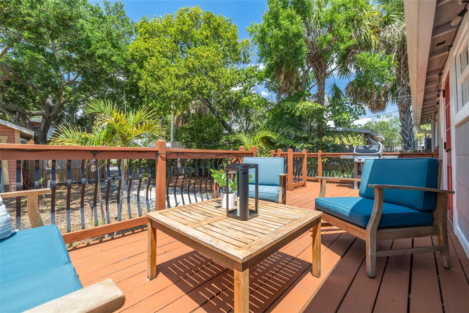 812 6TH ST N, ST PETERSBURG, FL, 33701