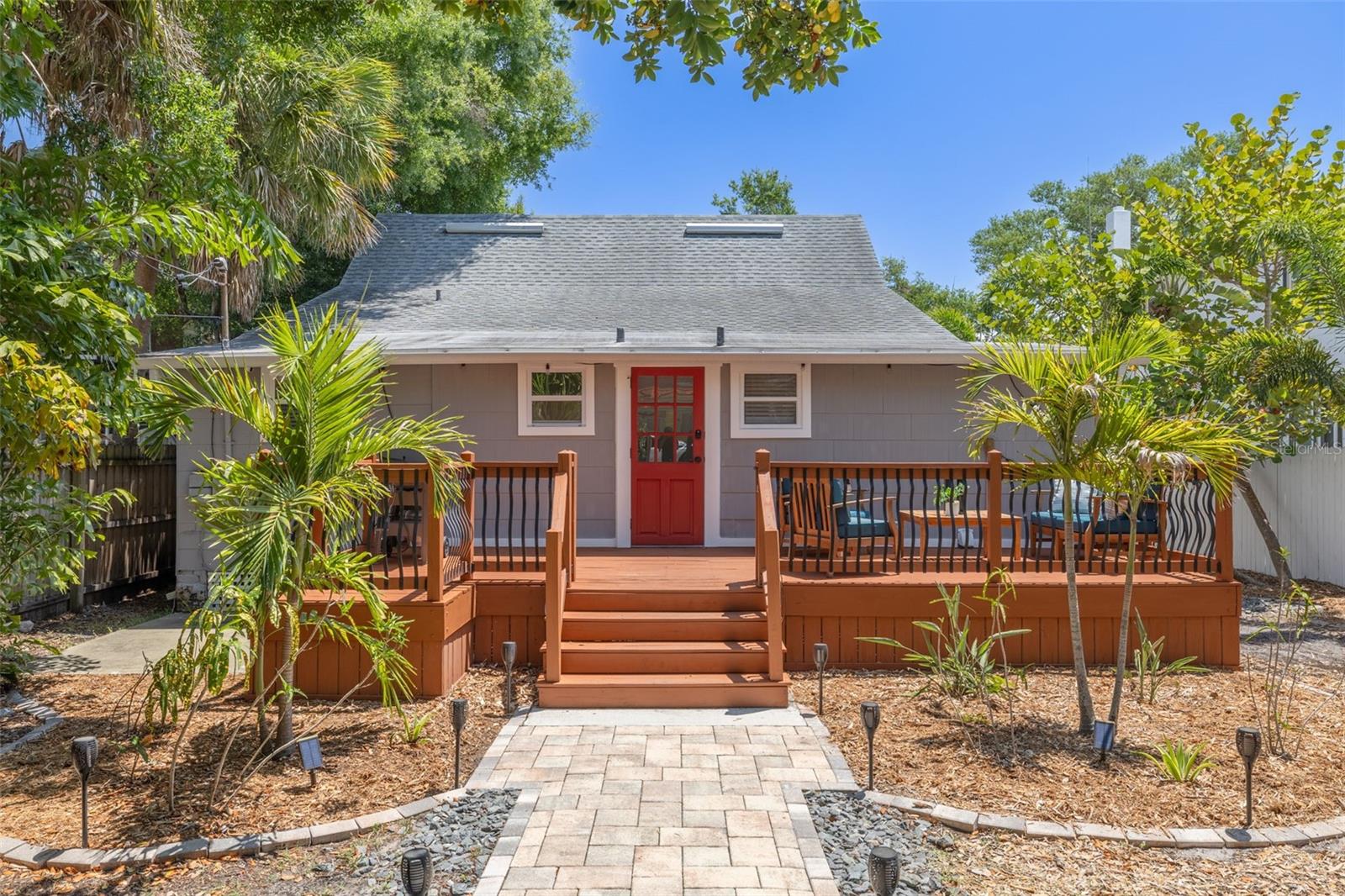 812 6TH ST N, ST PETERSBURG, FL, 33701