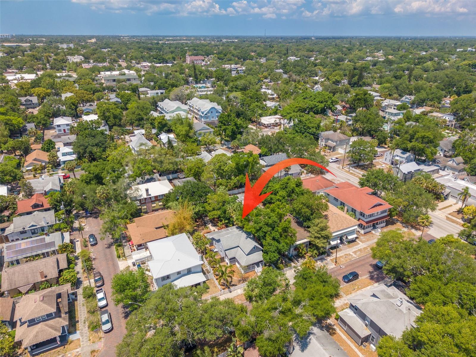 812 6TH ST N, ST PETERSBURG, FL, 33701