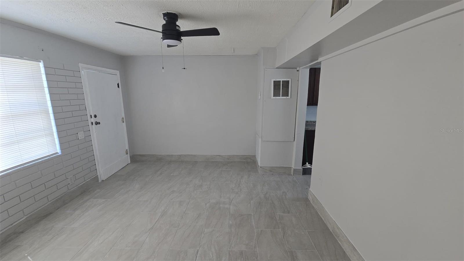 1011 NE 2ND ST, MULBERRY, FL, 33860