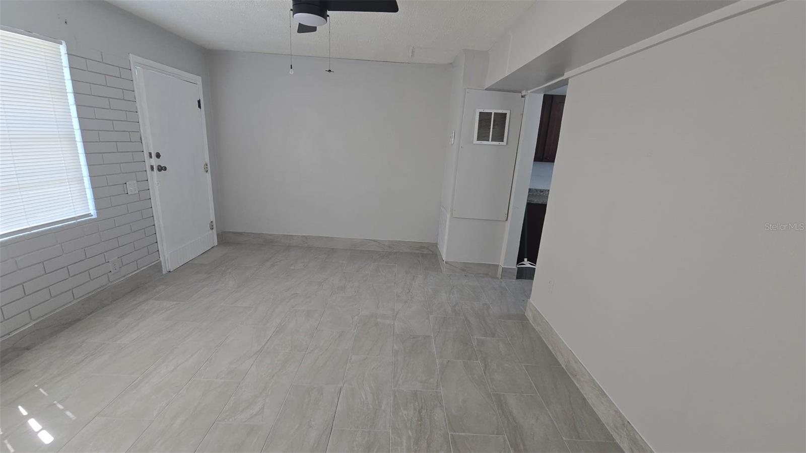 1011 NE 2ND ST, MULBERRY, FL, 33860