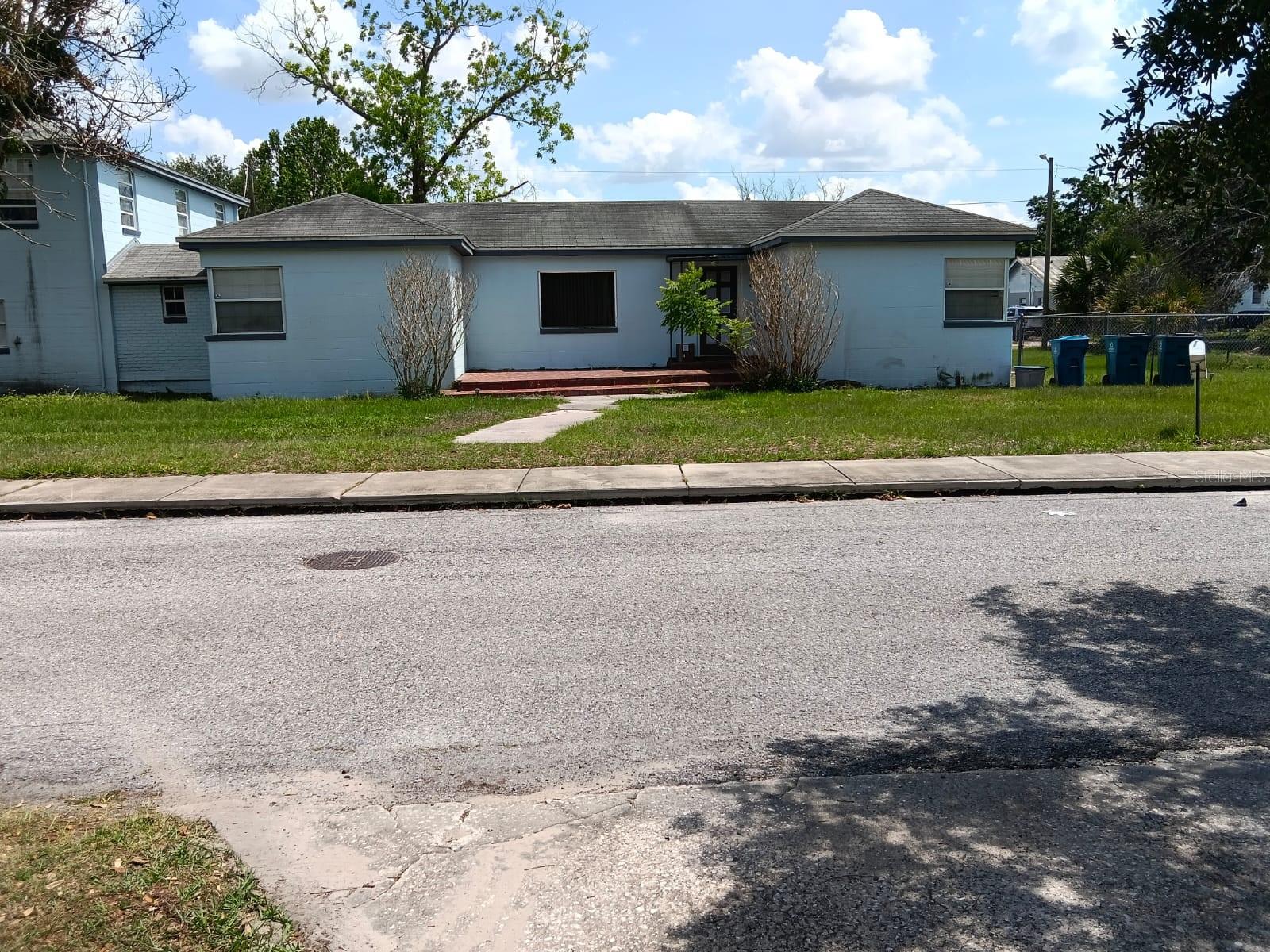 1011 NE 2ND ST, MULBERRY, FL, 33860