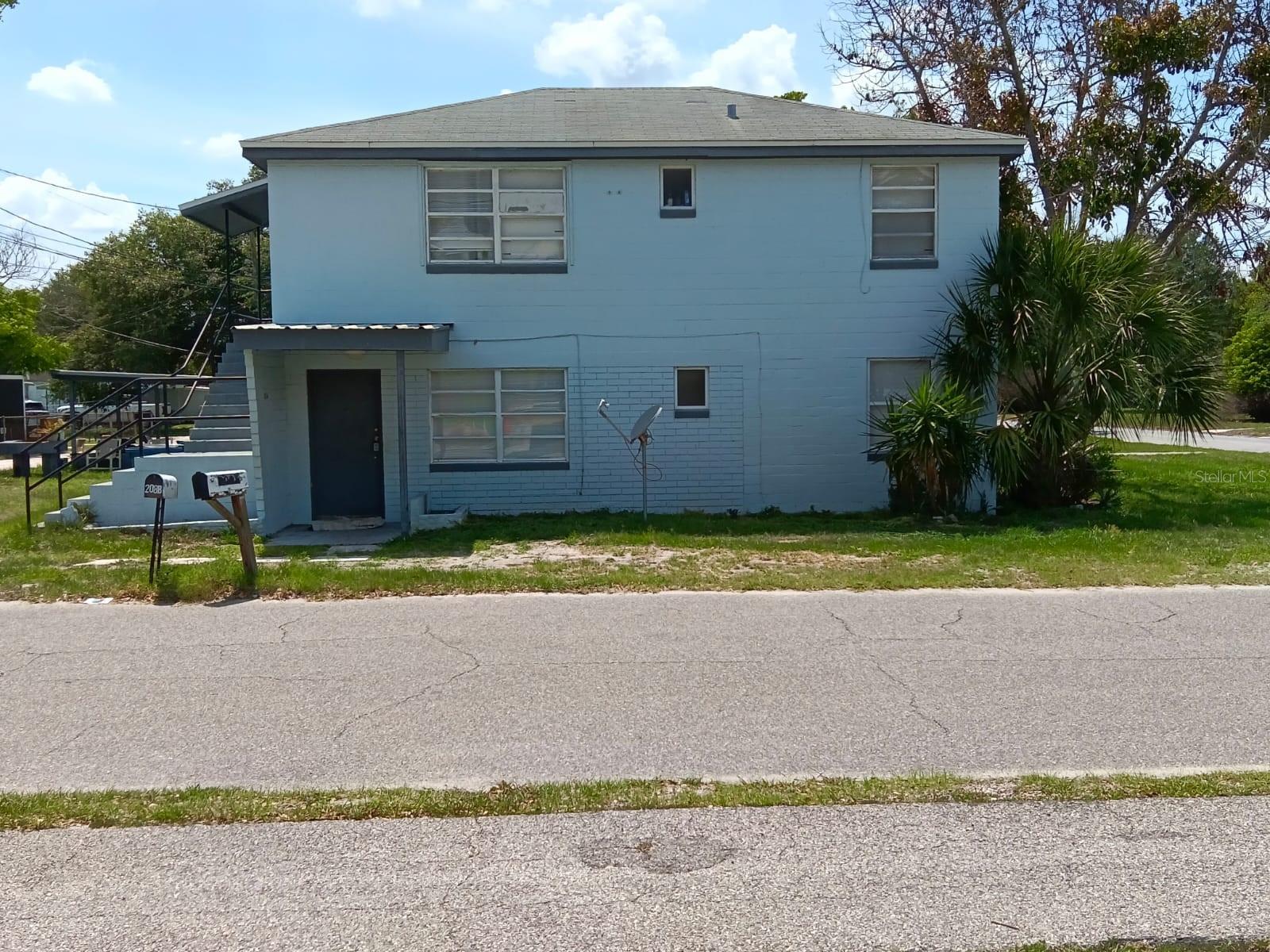 1011 NE 2ND ST, MULBERRY, FL, 33860