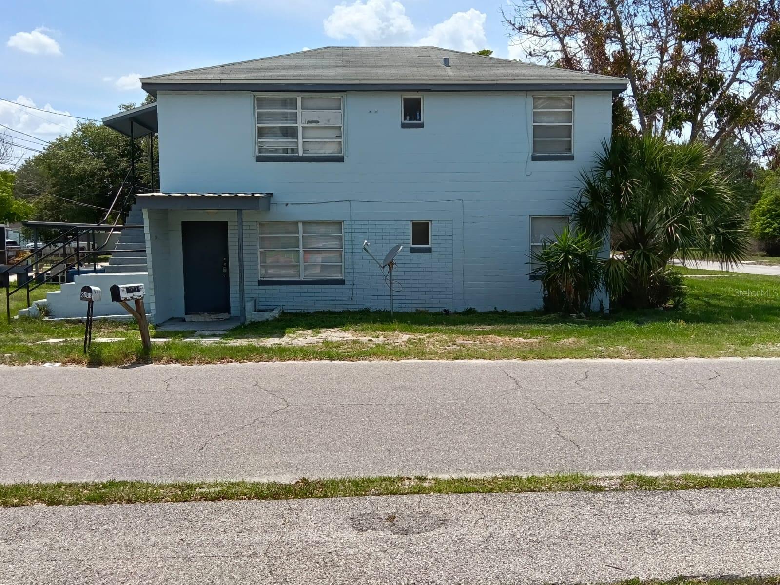 1011 NE 2ND ST, MULBERRY, FL, 33860
