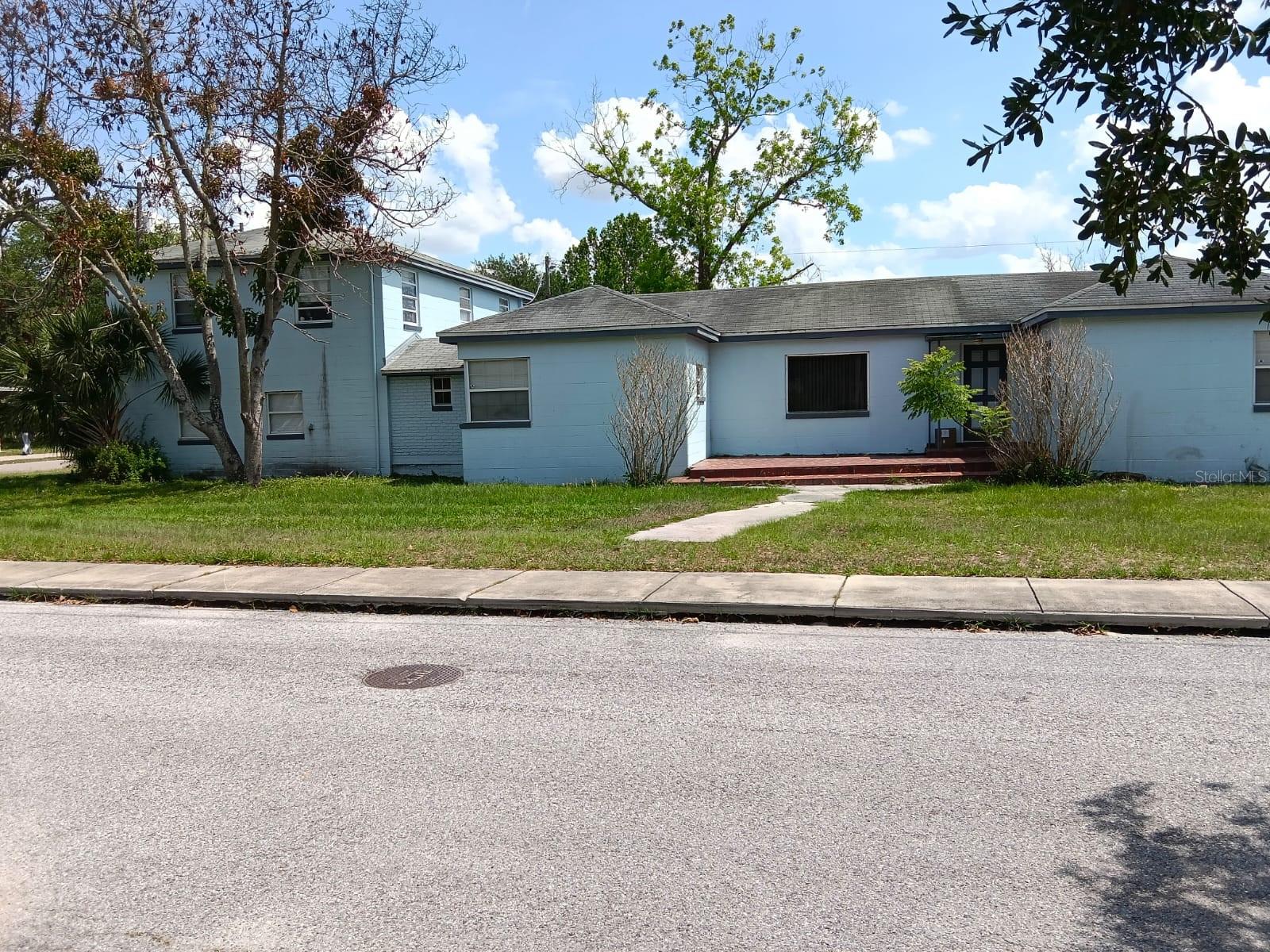 1011 NE 2ND ST, MULBERRY, FL, 33860