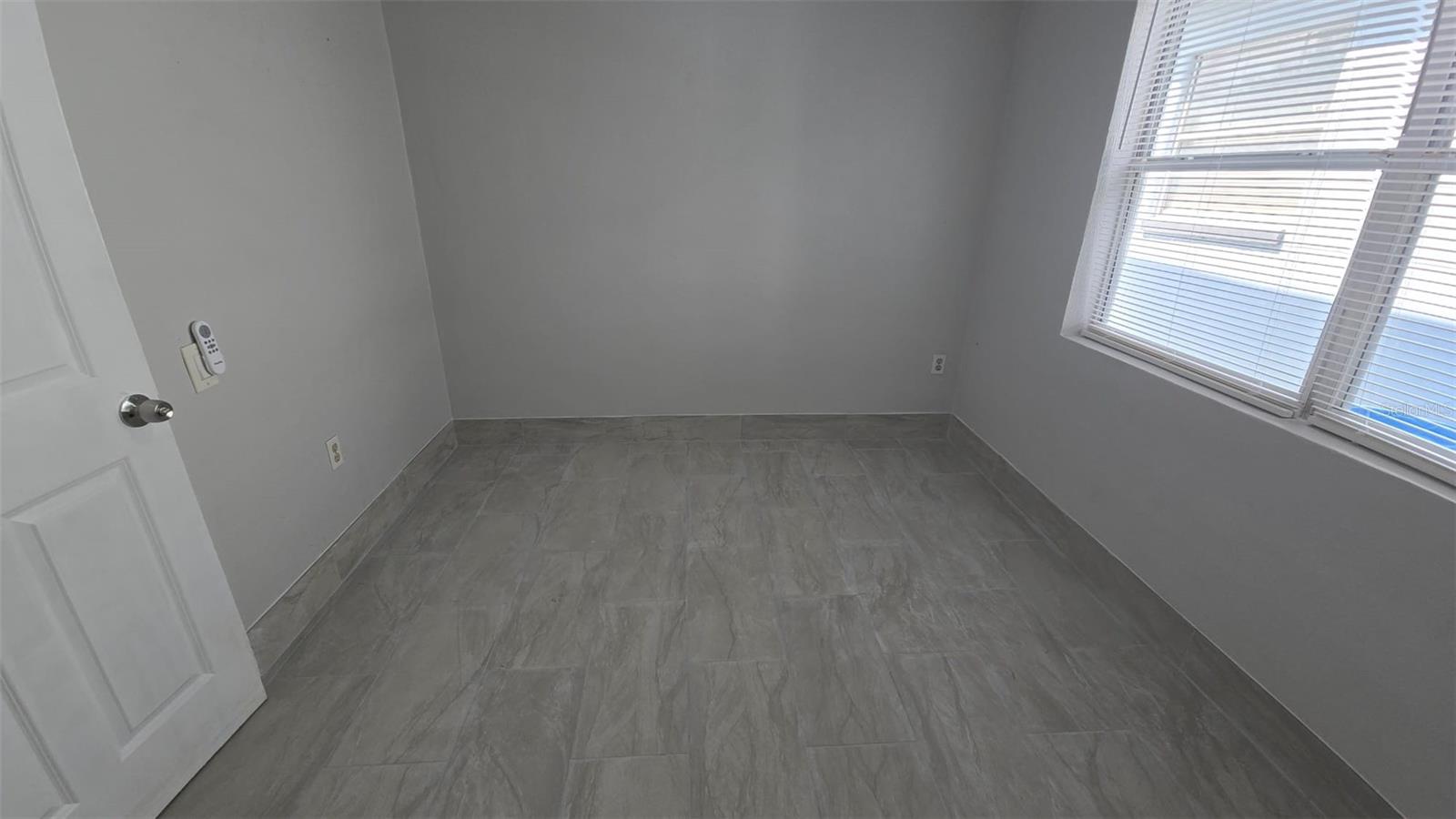 1011 NE 2ND ST, MULBERRY, FL, 33860