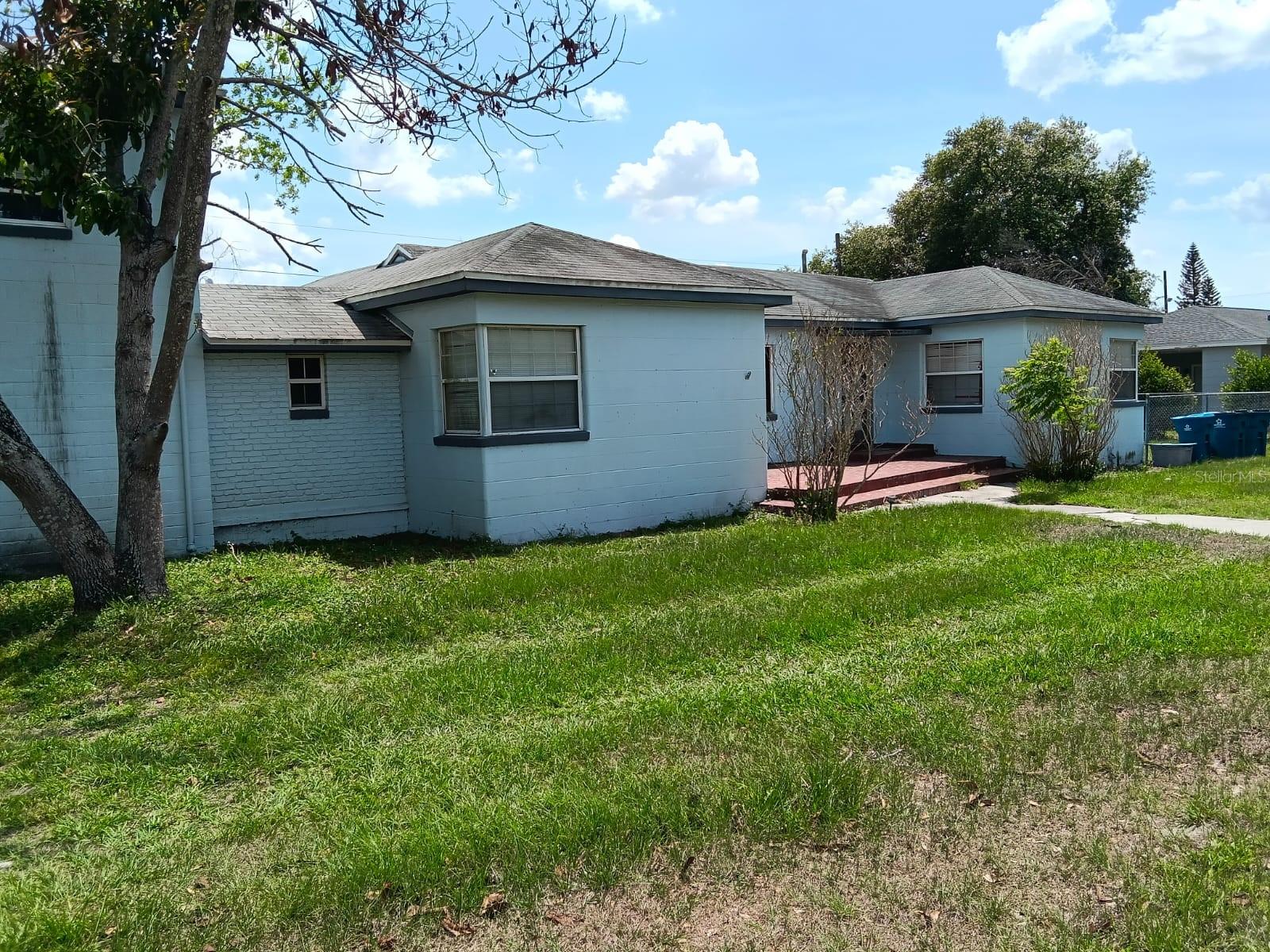 1011 NE 2ND ST, MULBERRY, FL, 33860