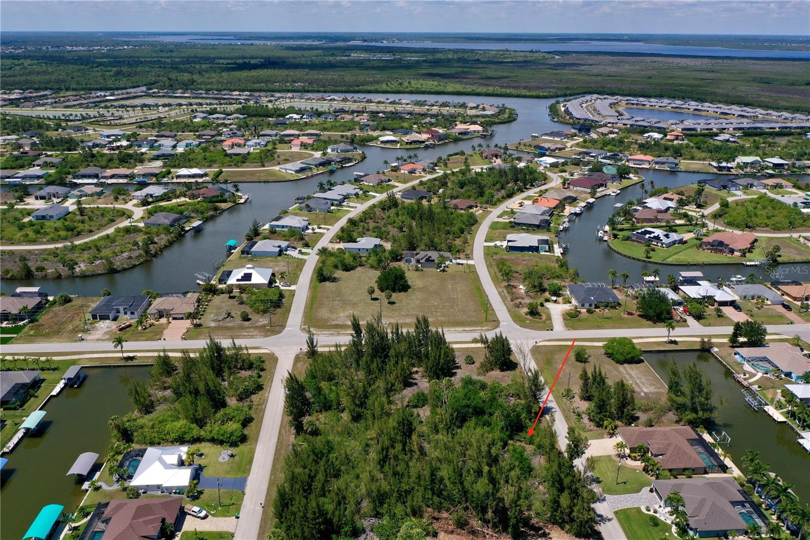 8401 ANTWERP CIR, PORT CHARLOTTE, FL, 33981