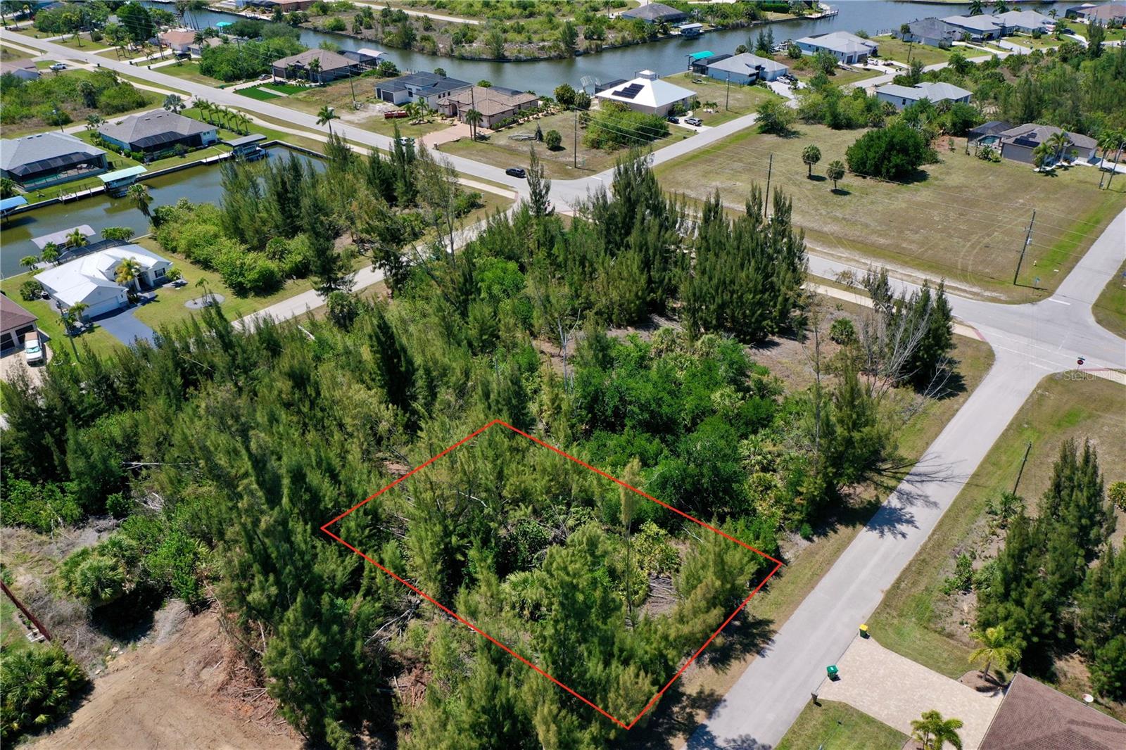 8401 ANTWERP CIR, PORT CHARLOTTE, FL, 33981