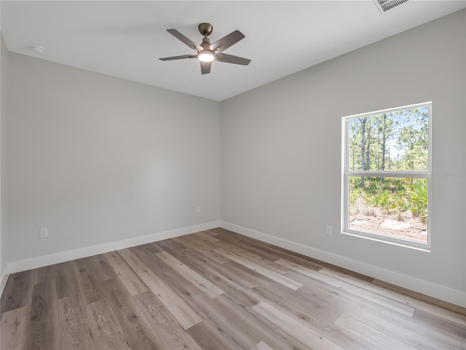 102 CHICKERING ST, PORT CHARLOTTE, FL, 33954