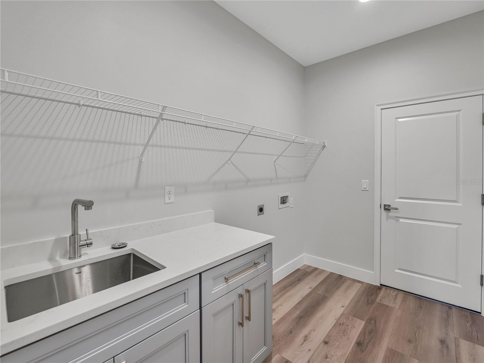 102 CHICKERING ST, PORT CHARLOTTE, FL, 33954