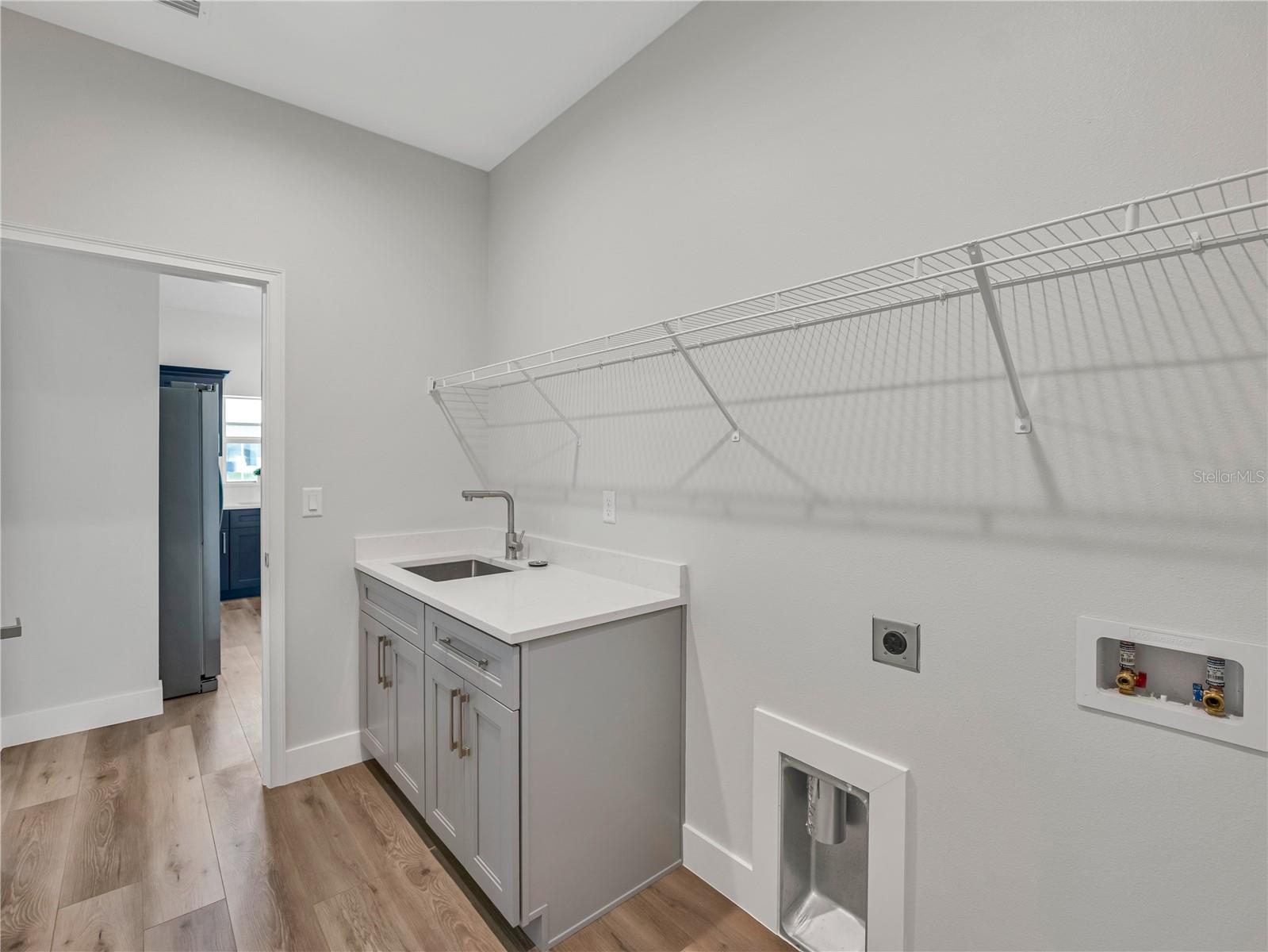 102 CHICKERING ST, PORT CHARLOTTE, FL, 33954