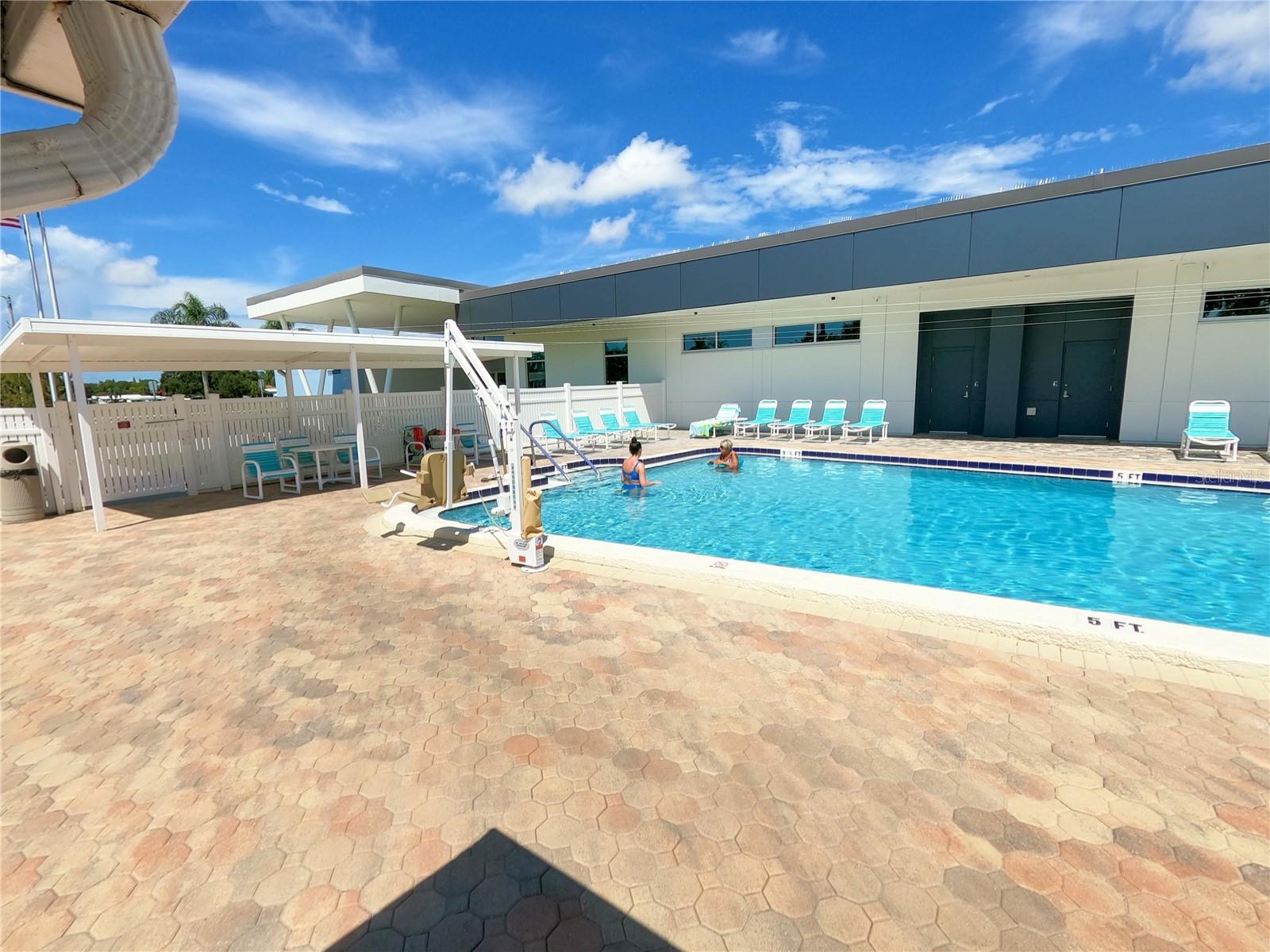 1100 BELCHER RD S #130, LARGO, FL, 33771