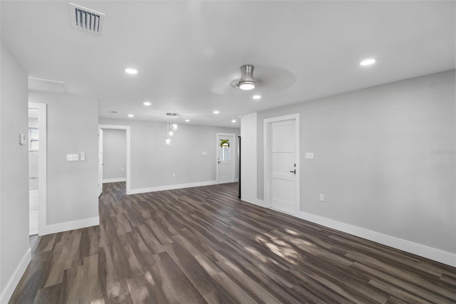 1434 NORMANDY BLVD, HOLIDAY, FL, 34691