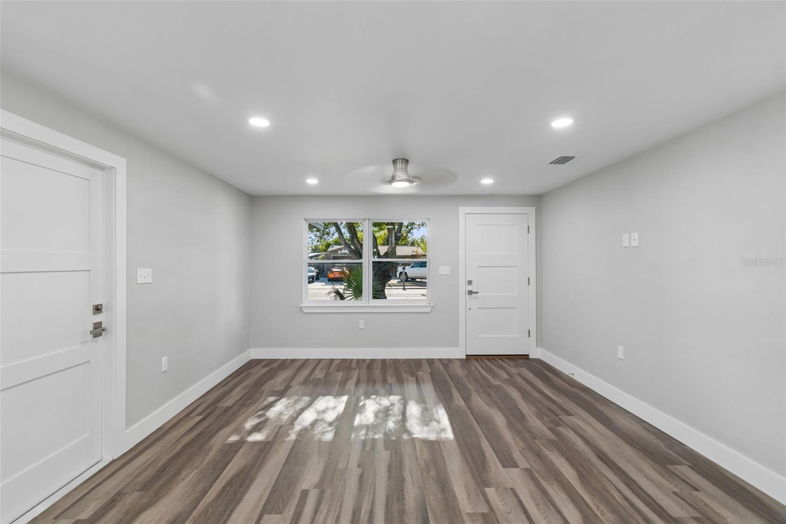1434 NORMANDY BLVD, HOLIDAY, FL, 34691