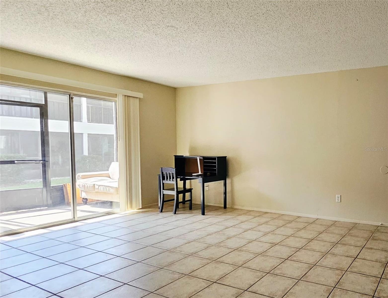 14468 REUTER STRASSE CIR #503, TAMPA, FL, 33613