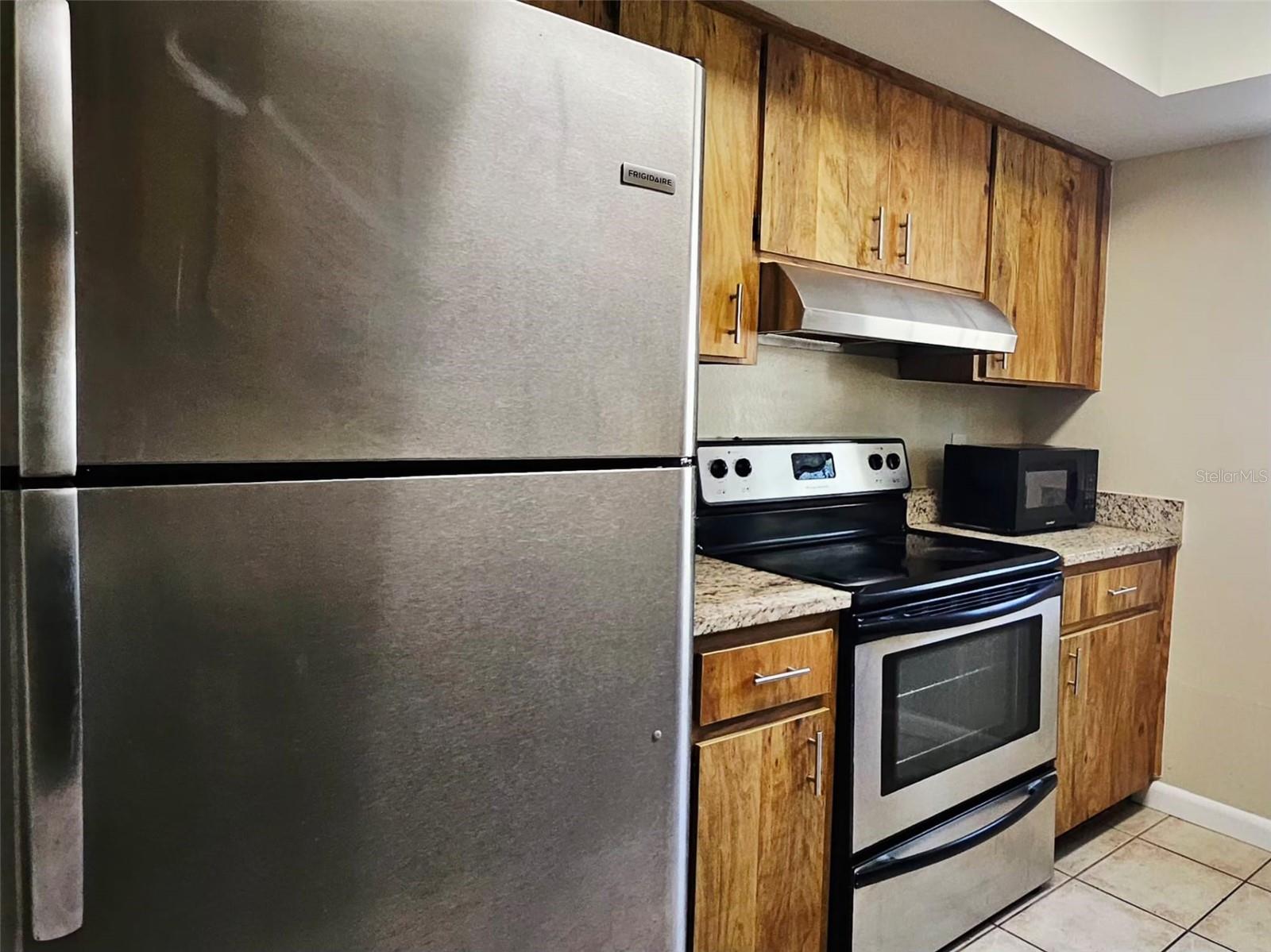 14468 REUTER STRASSE CIR #503, TAMPA, FL, 33613