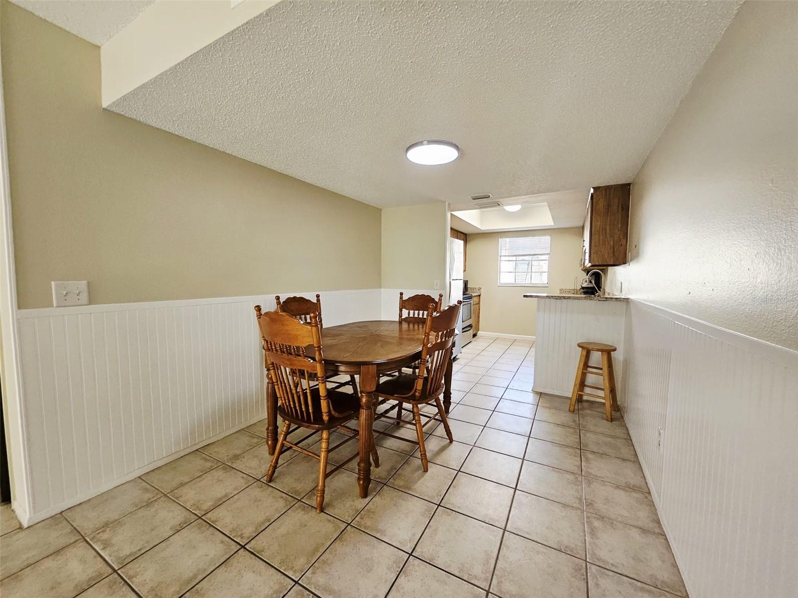 14468 REUTER STRASSE CIR #503, TAMPA, FL, 33613