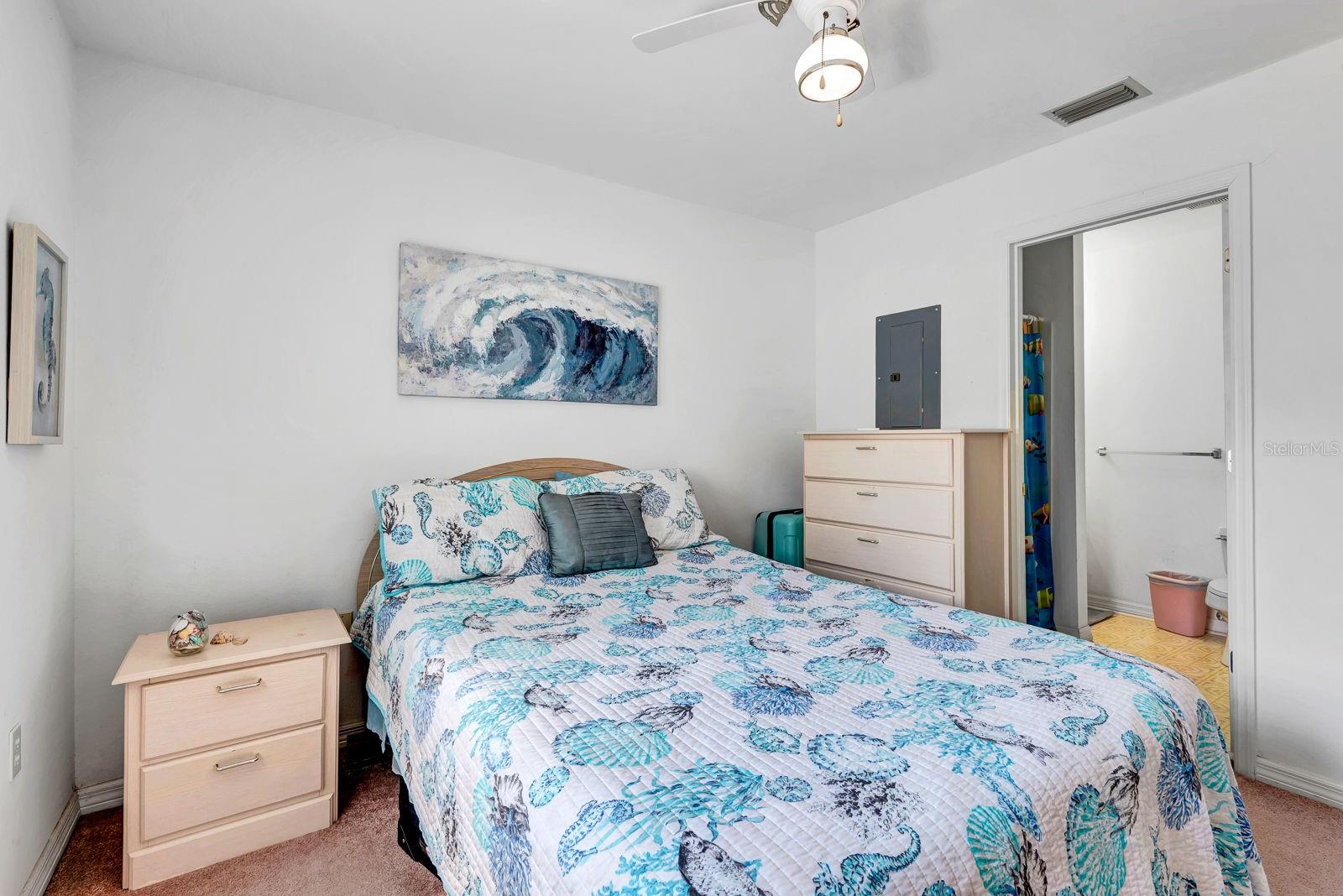 2409 AVENUE B, BRADENTON BEACH, FL, 34217