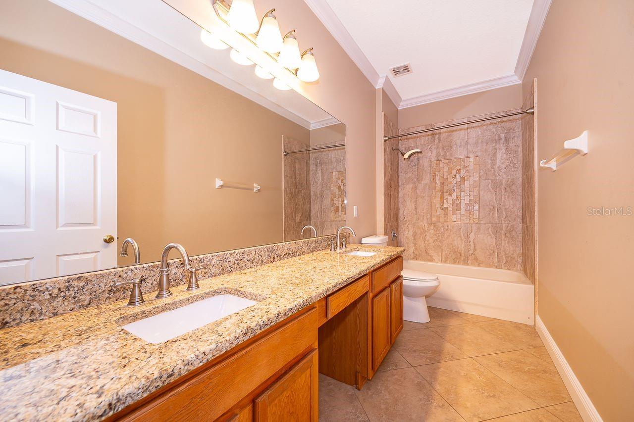 9330 MARSH OAKS CT, ORLANDO, FL, 32832