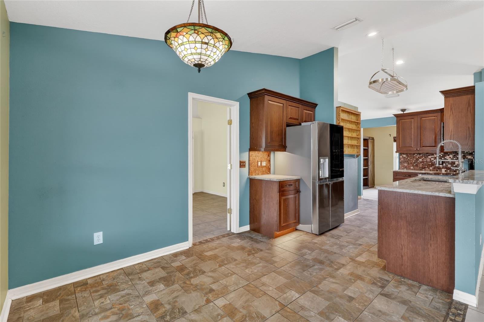 12119 COLONIAL ESTATES LN, RIVERVIEW, FL, 33579