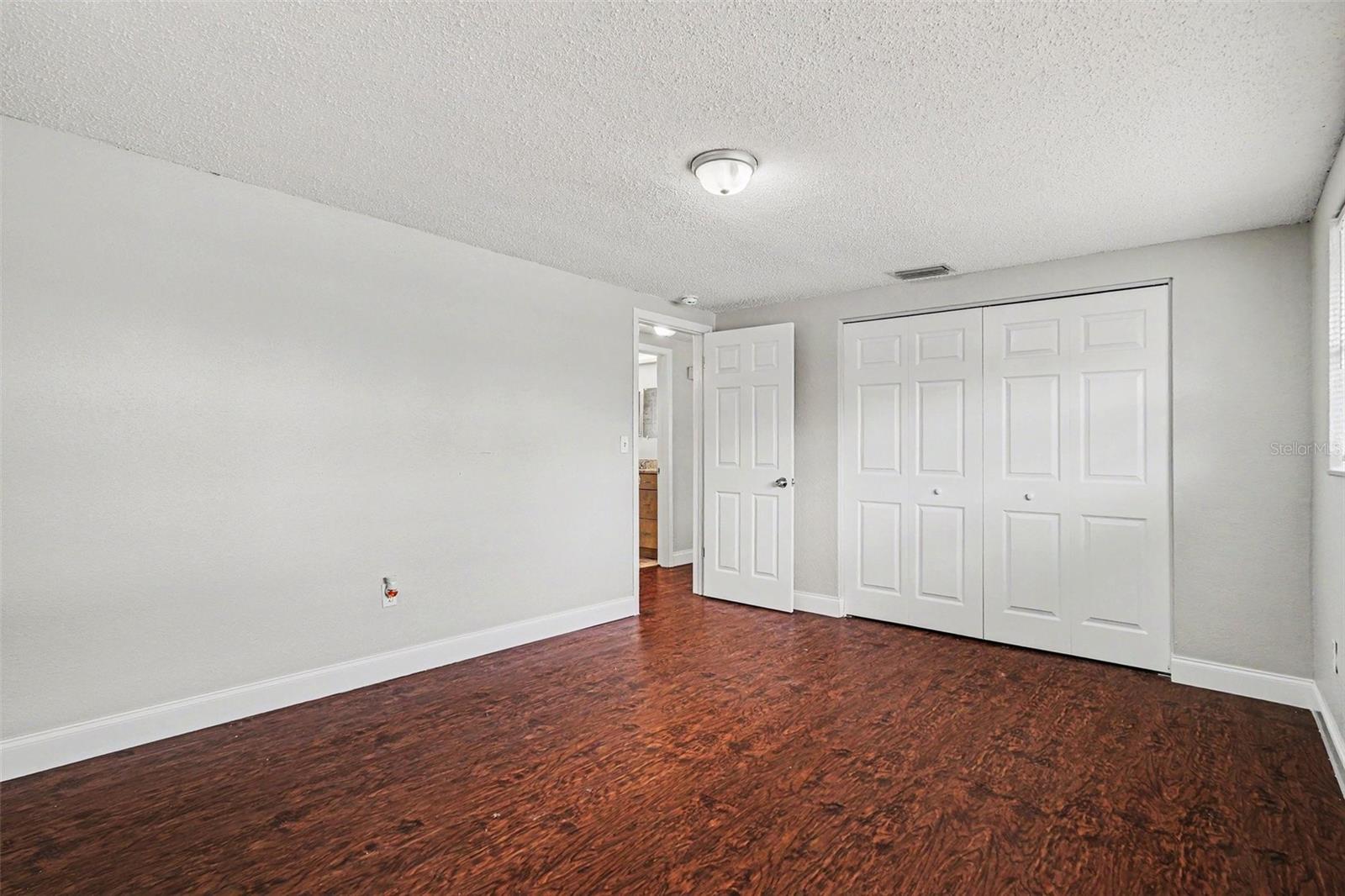 7037 MAGNOLIA VALLEY DR, NEW PORT RICHEY, FL, 34653