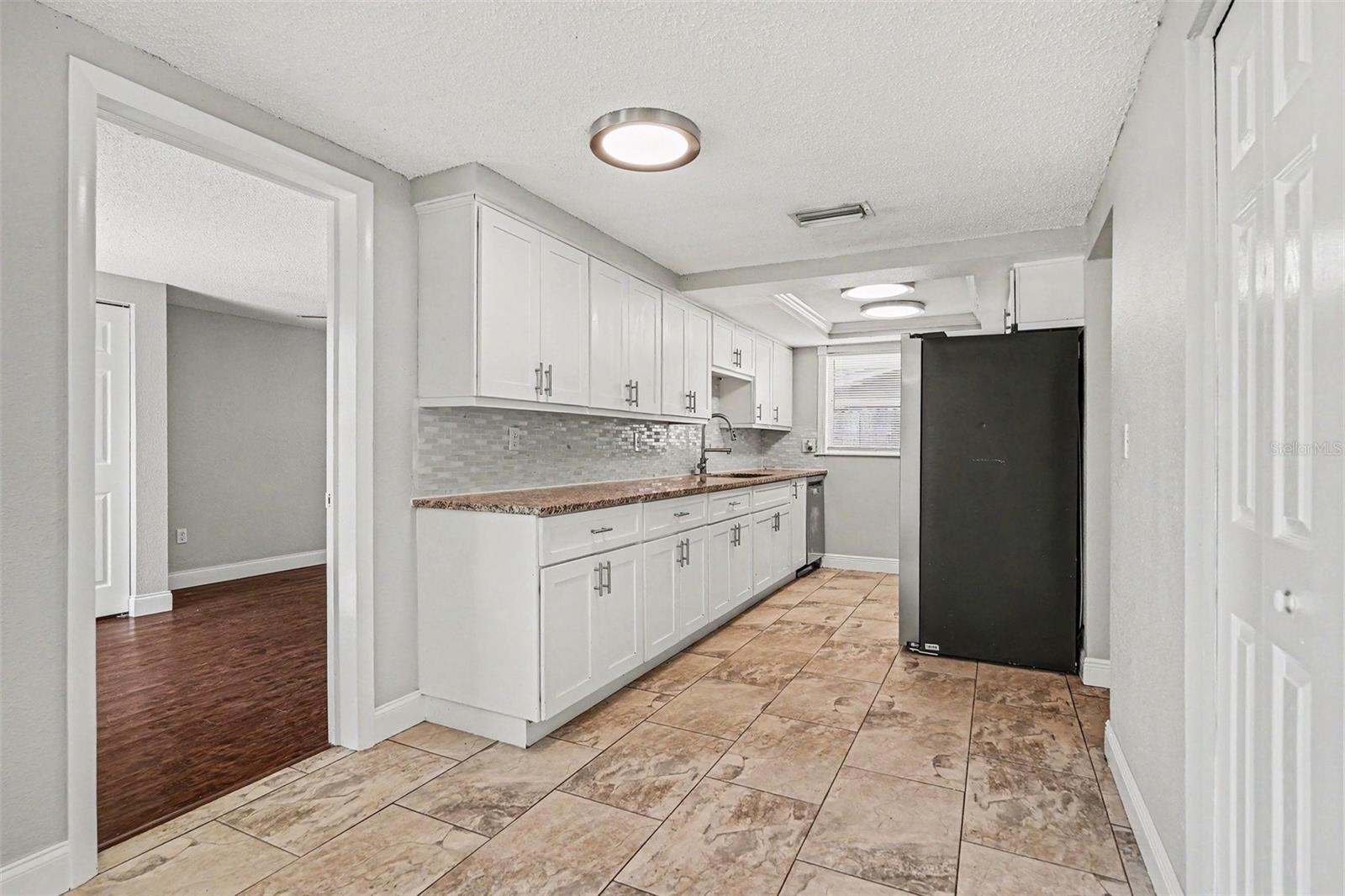 7037 MAGNOLIA VALLEY DR, NEW PORT RICHEY, FL, 34653