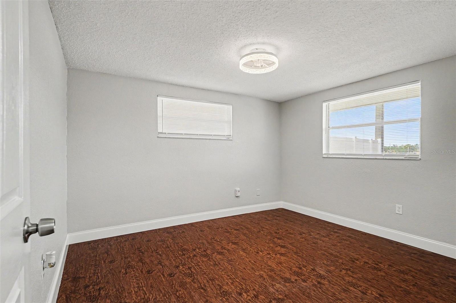 7037 MAGNOLIA VALLEY DR, NEW PORT RICHEY, FL, 34653