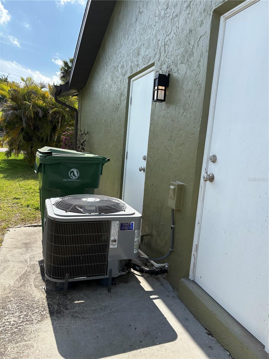 PORT CHARLOTTE SEC 051, PORT CHARLOTTE, FL, 33952