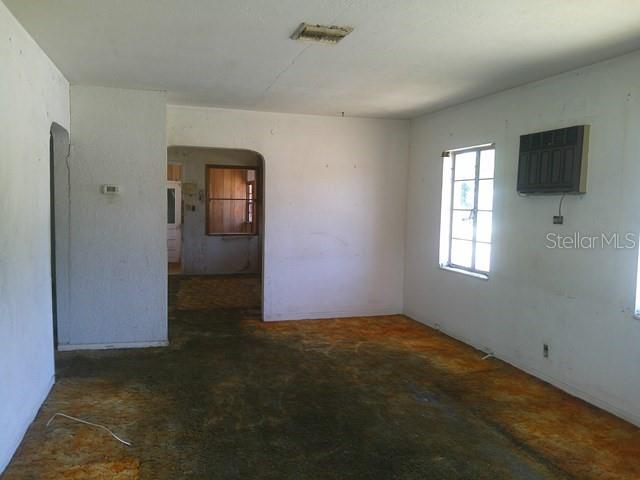 2040 22ND AVE S, ST PETERSBURG, FL, 33712