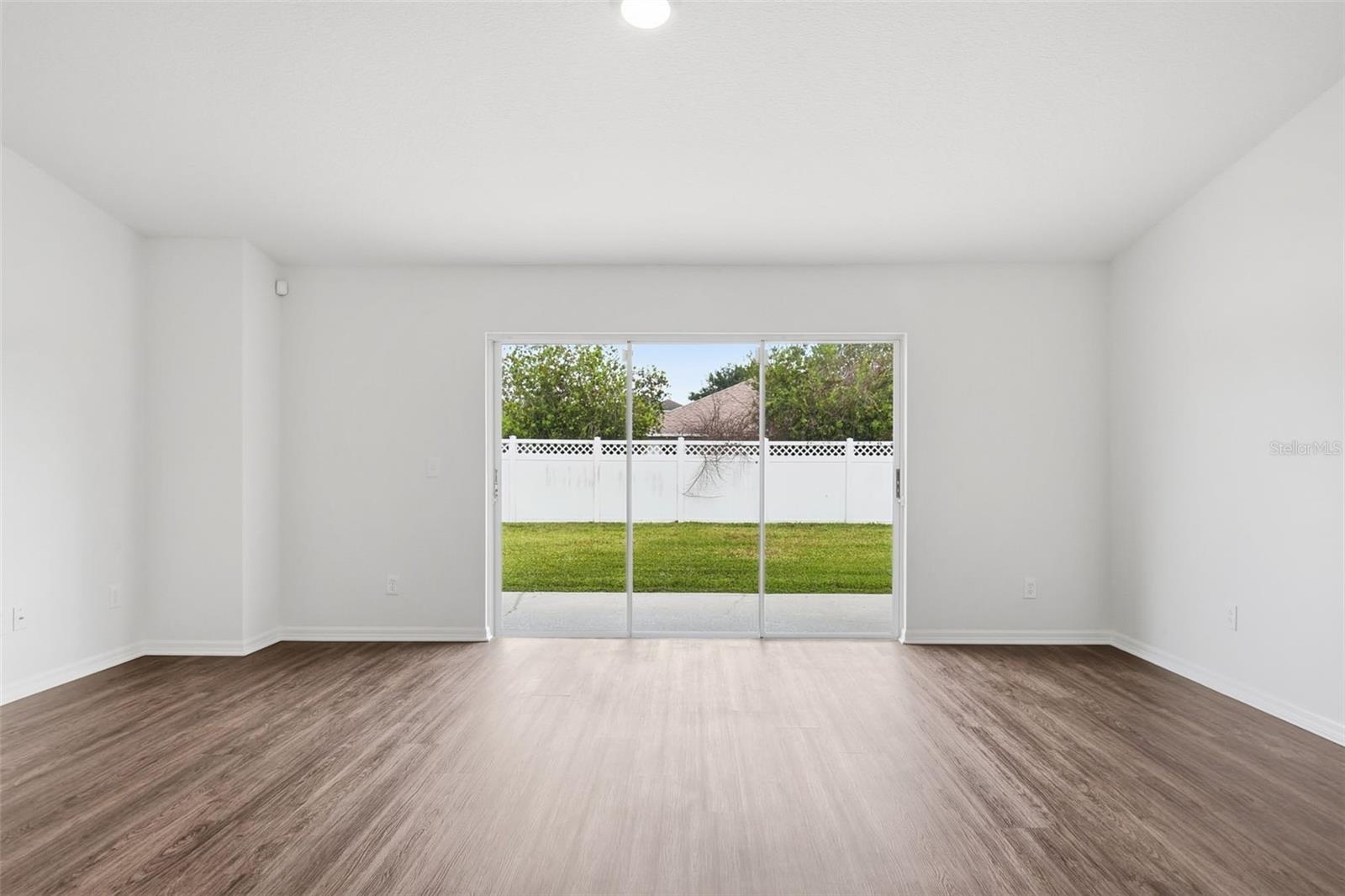 5152 NEW SAVANNAH CIR, WESLEY CHAPEL, FL, 33545