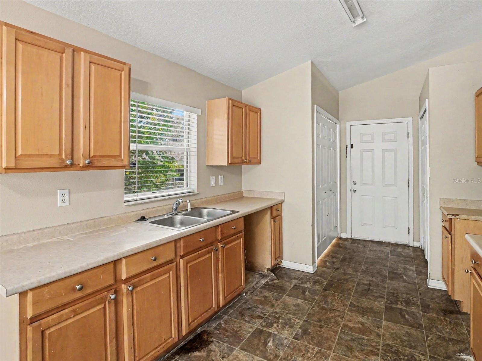 6525 ALADDIN DR, ORLANDO, FL, 32818