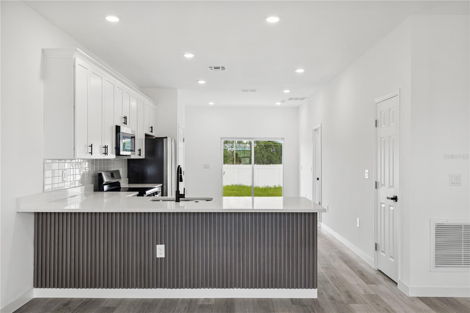 835 E COLVILLE DR, POINCIANA, FL, 34759