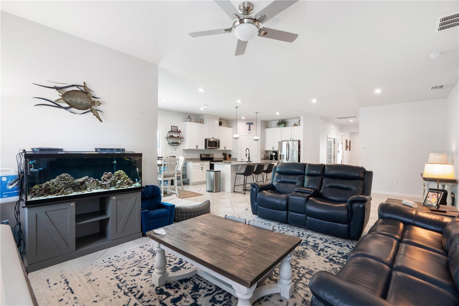 18379 FALLING PINE NEEDLE LN, LAND O LAKES, FL, 34638