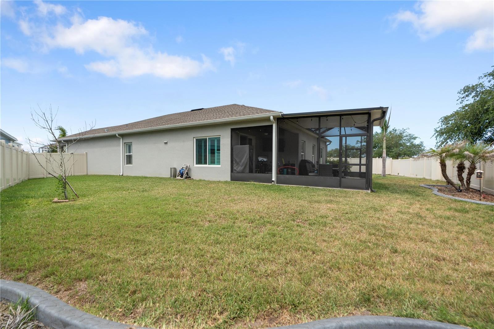 18379 FALLING PINE NEEDLE LN, LAND O LAKES, FL, 34638