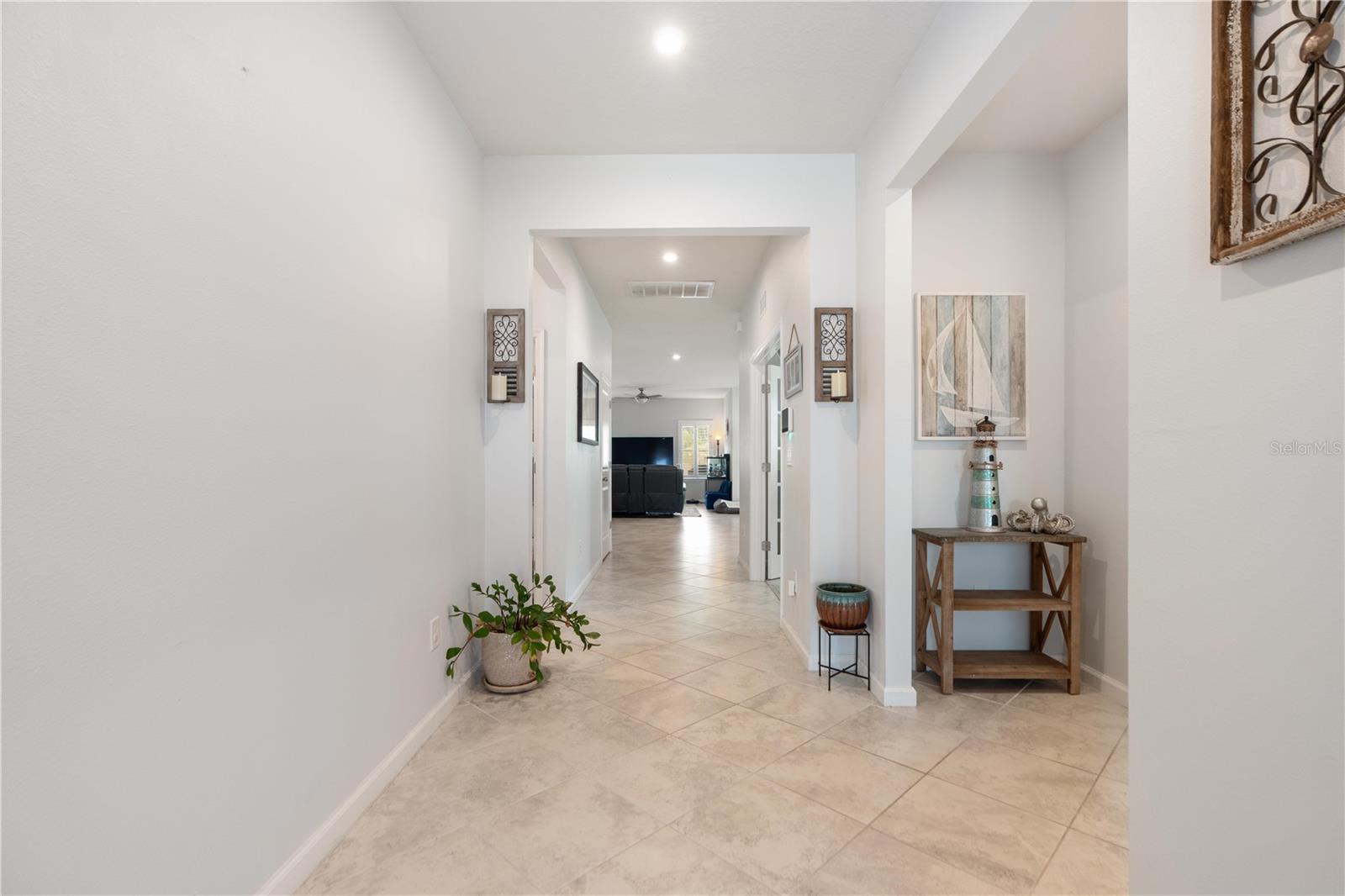 18379 FALLING PINE NEEDLE LN, LAND O LAKES, FL, 34638